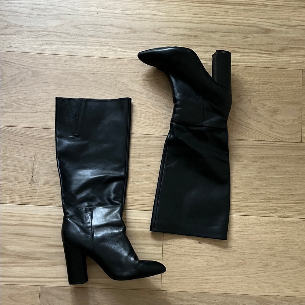 Elegant Black Heeled Boots